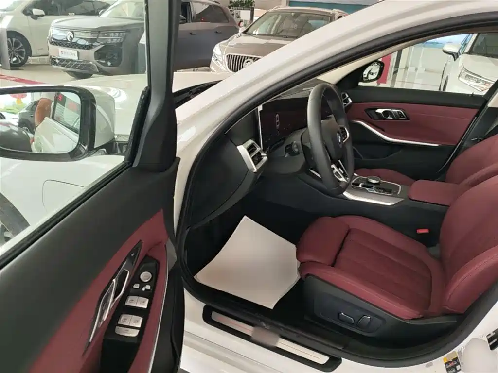BMW i3 2025 — фото 16