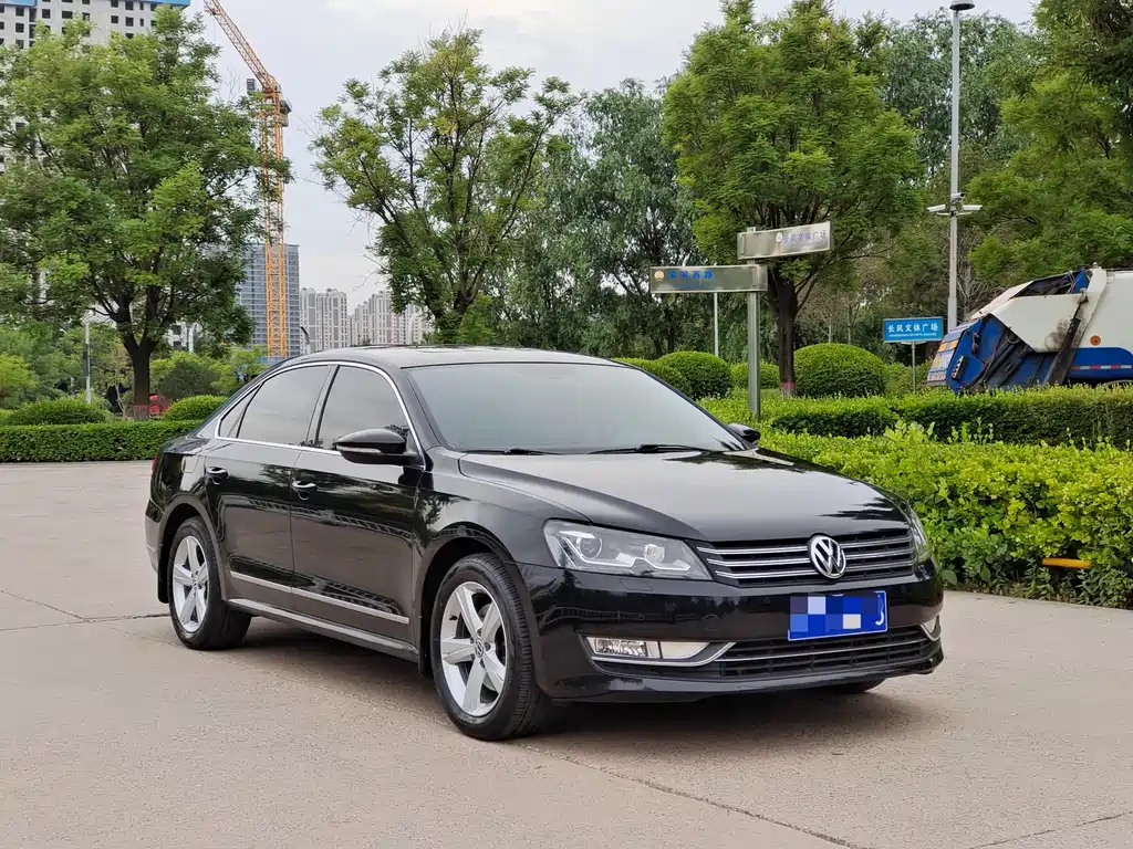 Volkswagen Passat 2014 — фото 3