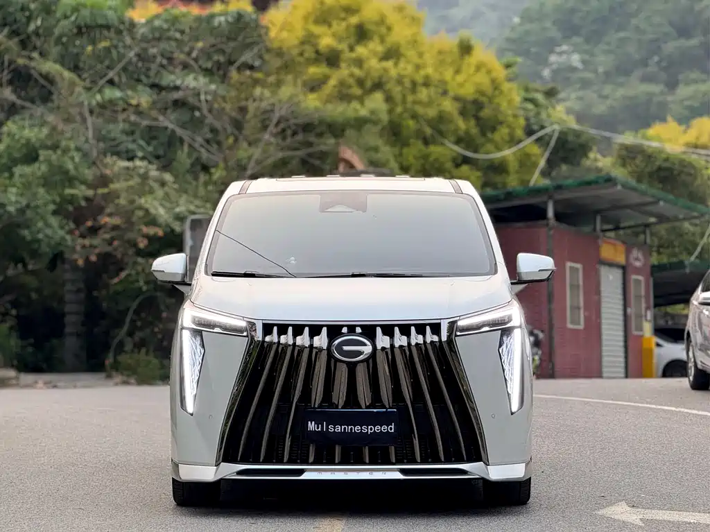 GAC Motor Trumpchi M8 2023 — фото 2