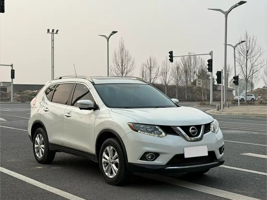 Nissan X-Trail 2015 — фото 3