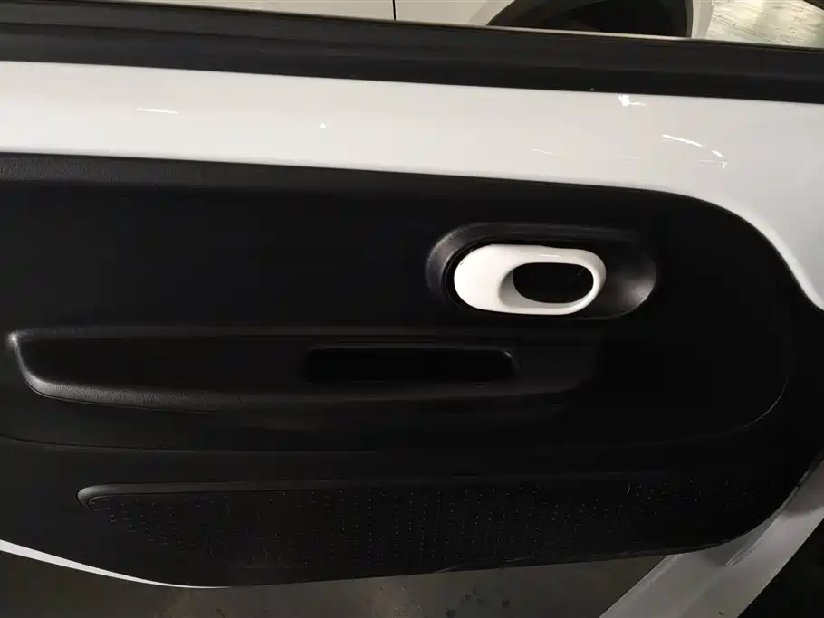 Roewe Clever 2022