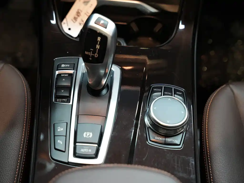 BMW X4 2017 — фото 18