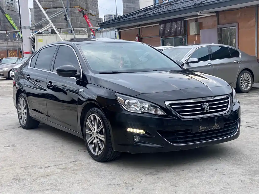 Peugeot 408 2016