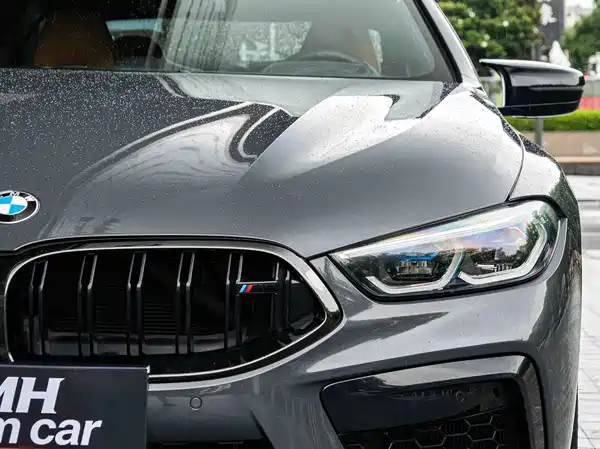 BMW M8 2021