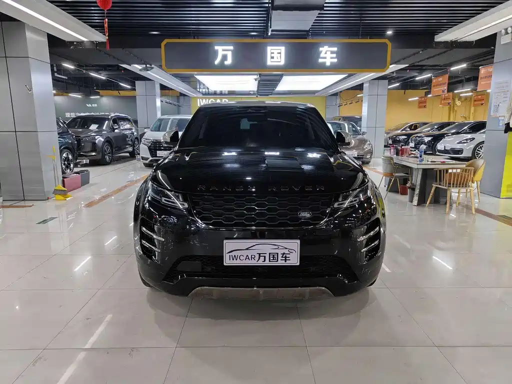 Land Rover Evoque 2022 — фото 1