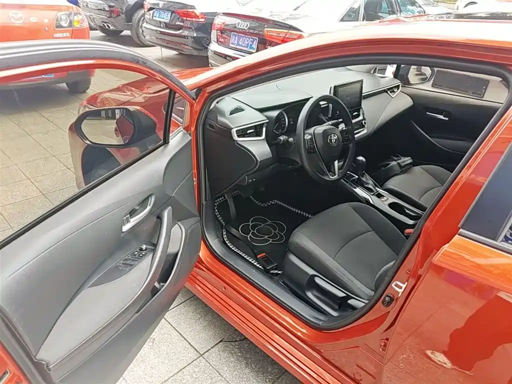 Toyota Corolla 2019 — фото 16