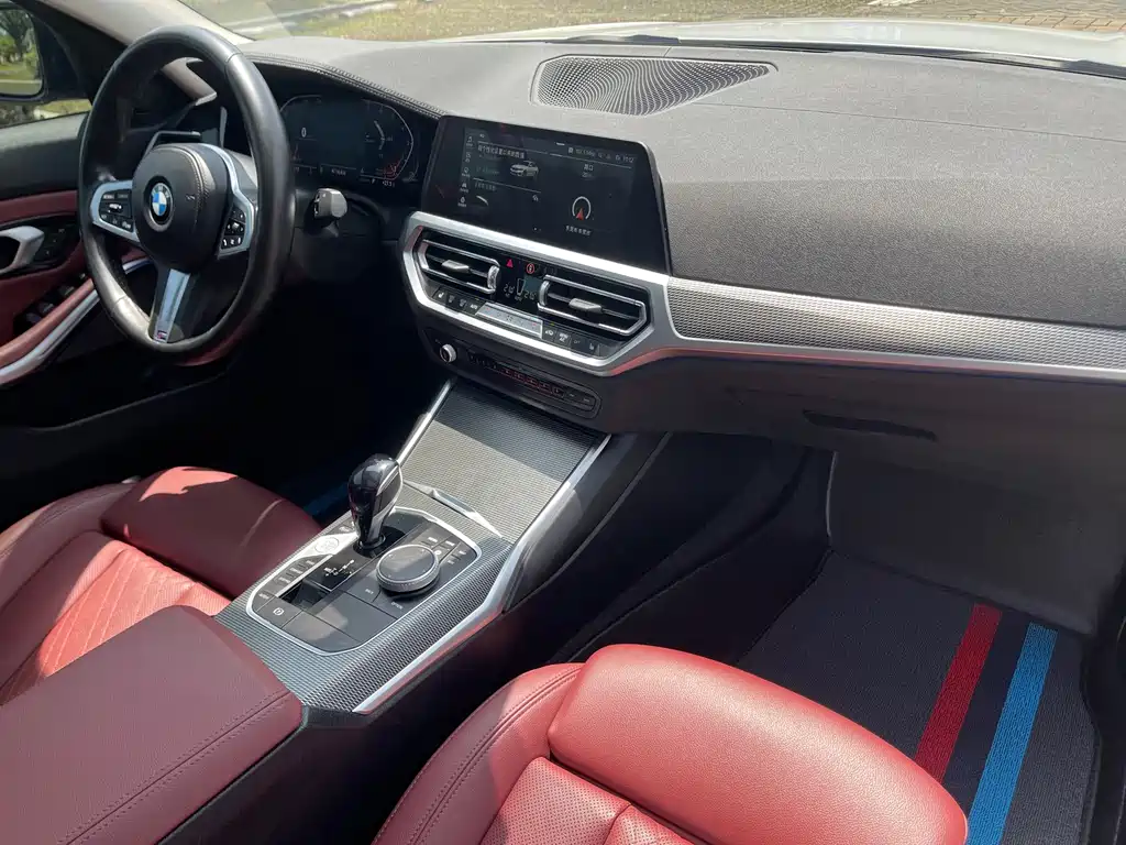 BMW 3 Series 2022 — фото 18