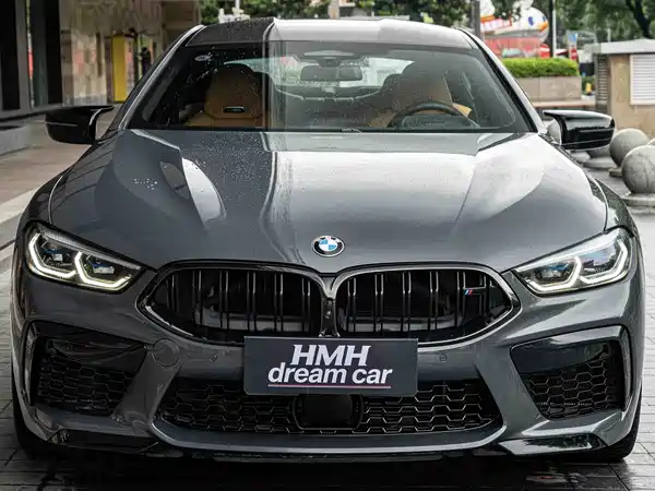 BMW M8 2021