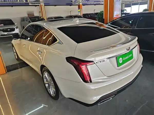 Cadillac CT5 2023