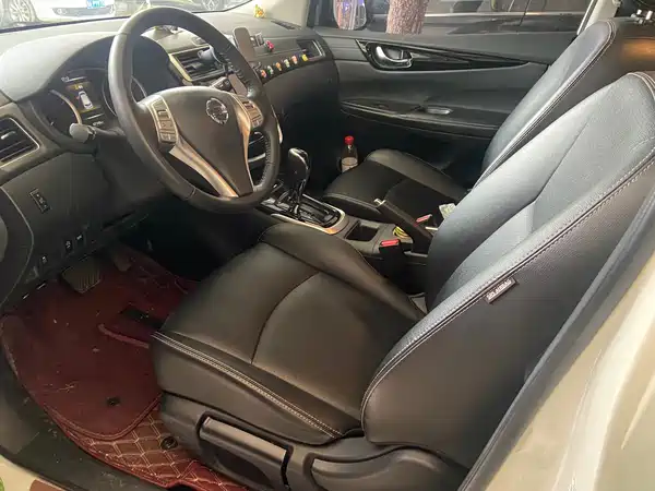 Nissan Tiida 2020