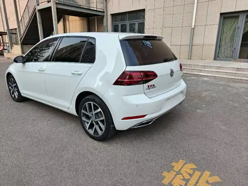 Volkswagen Golf 2020