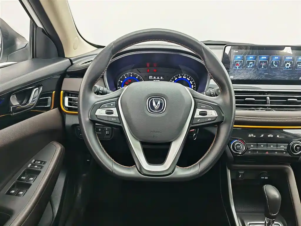 Changan Eado DT 2022 — фото 11