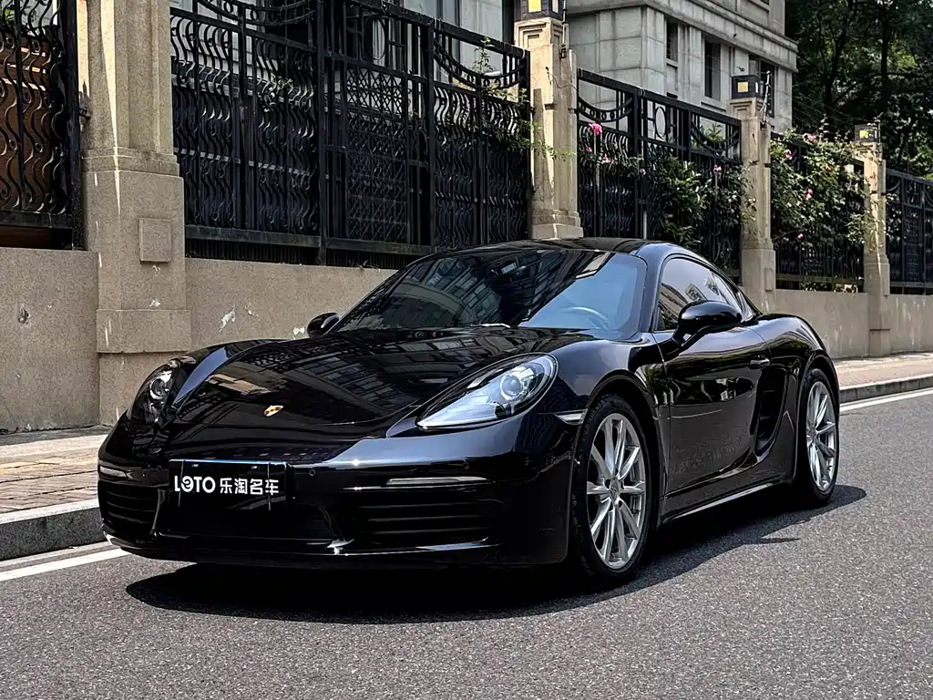 Porsche 718 2022 — фото 1