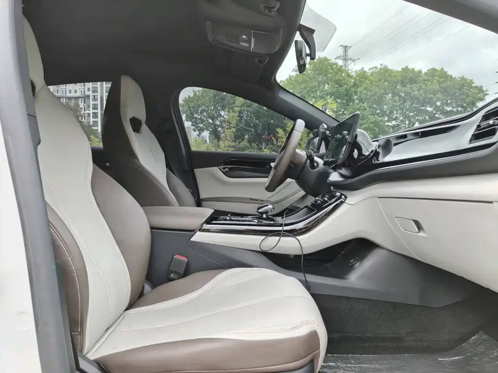 BYD Qin PLUS 2024 — фото 16