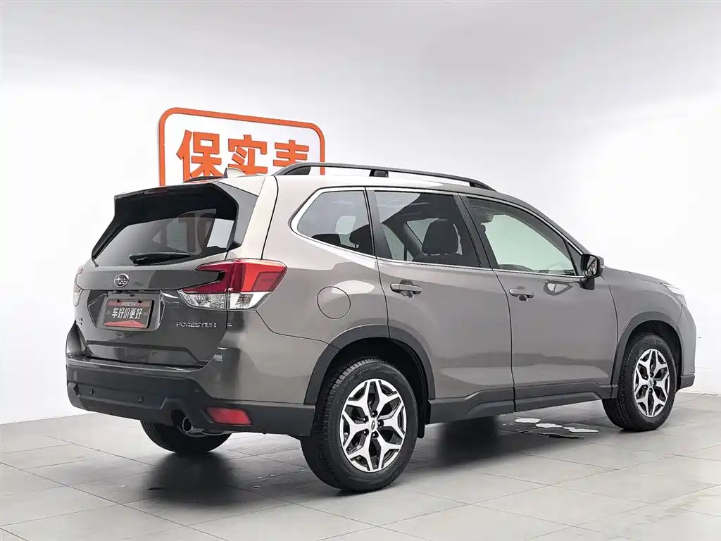 Subaru Forester 2020 — фото 2