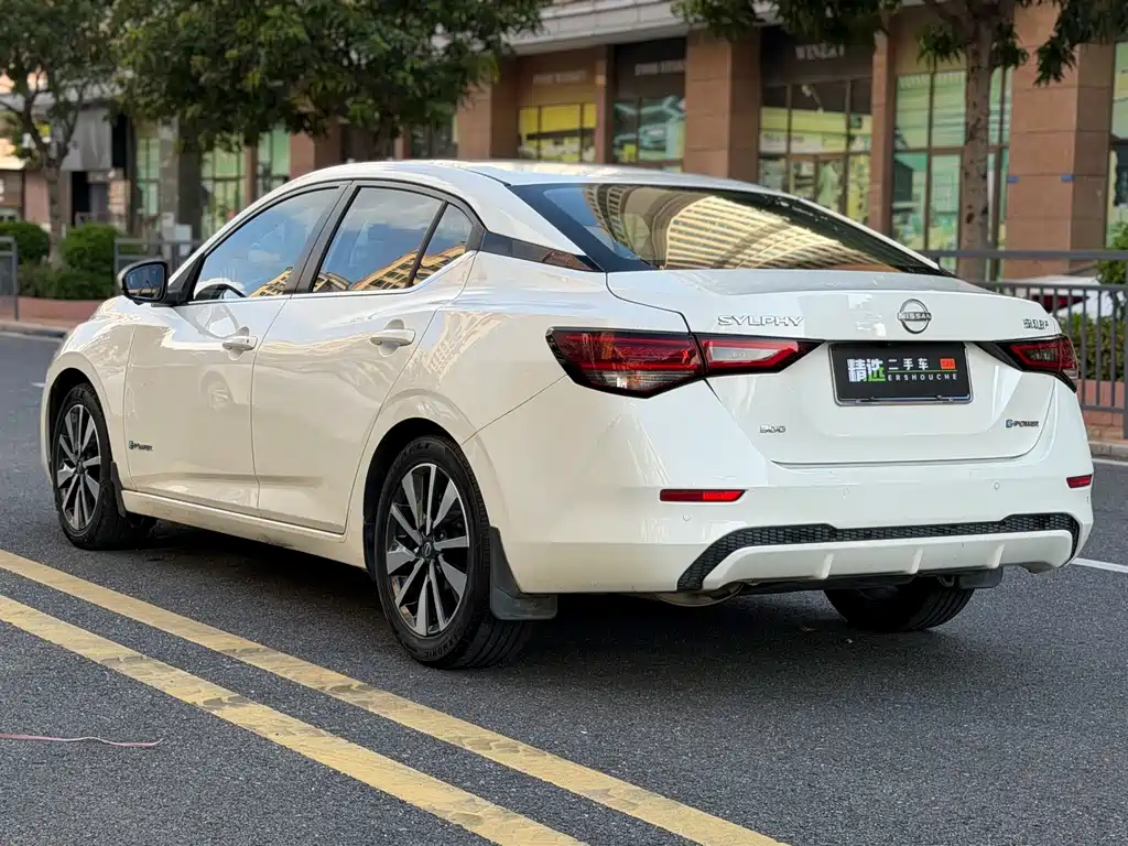Nissan Sylphy 2022 — фото 16