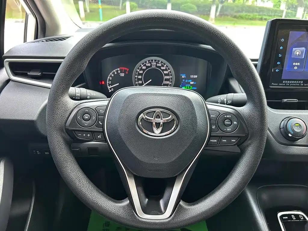 Toyota Corolla 2022 — фото 11
