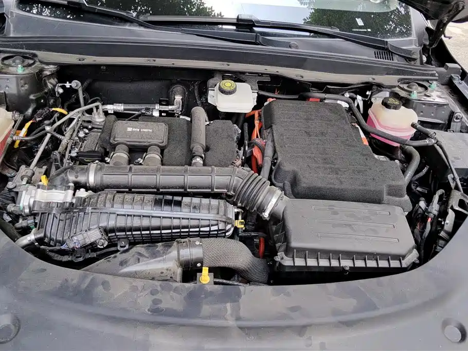 BYD Seal 05 DM-i 2025 — фото 10