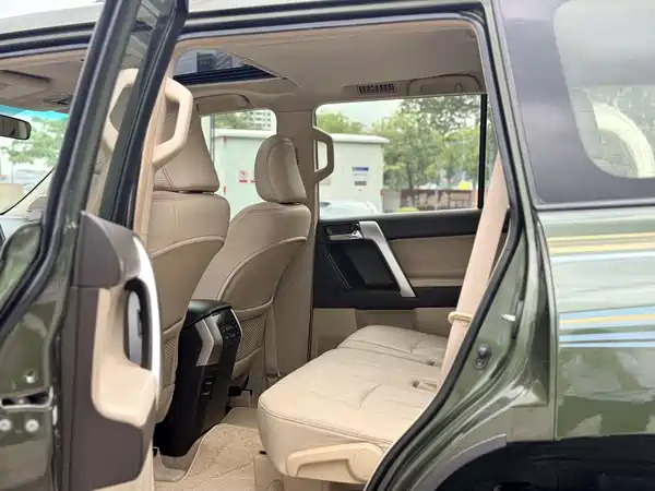 Toyota Prado 2014