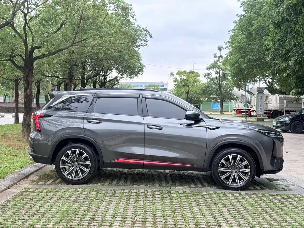 Changan CS75 PLUS 2022 — фото 4