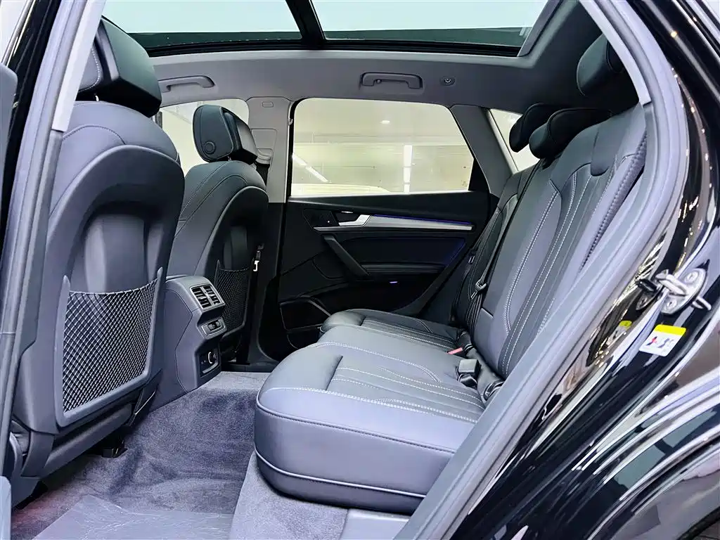 Audi Q5L 2022 — фото 17
