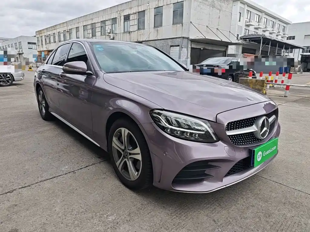 Mercedes-Benz C-Class 2020
