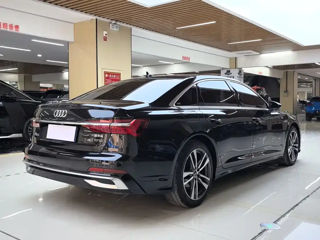 Audi A6L 2025 — фото 21