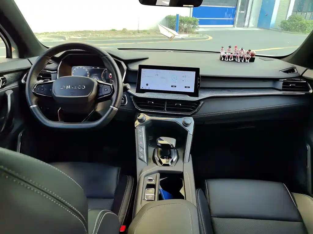 Lynk & Co 06 2022 — фото 13