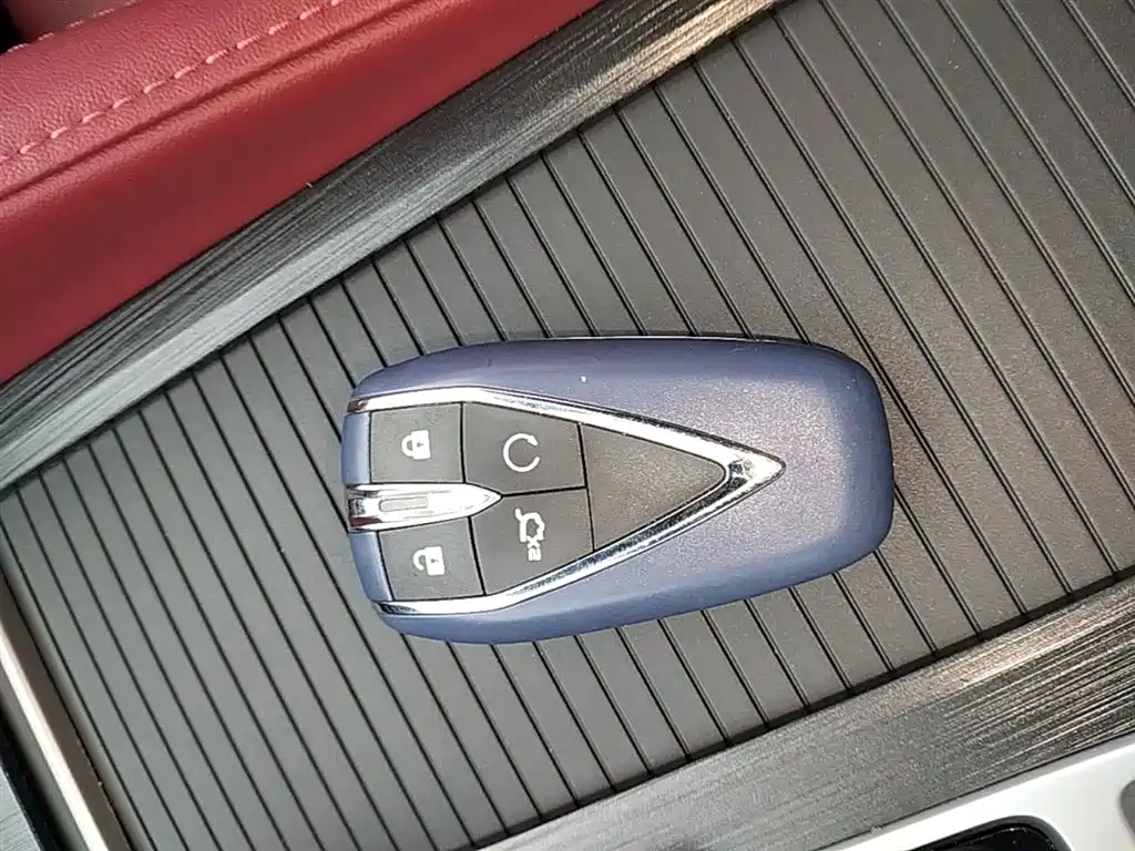 Changan CS75 PLUS 2023 — фото 9