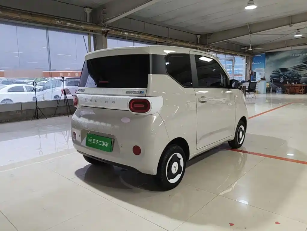 Wuling MINIEV 2025