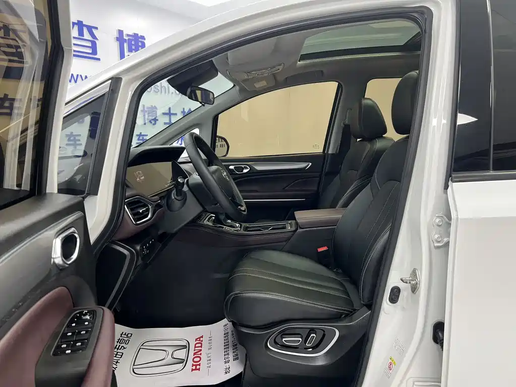 GAC Motor Trumpchi M6 2022