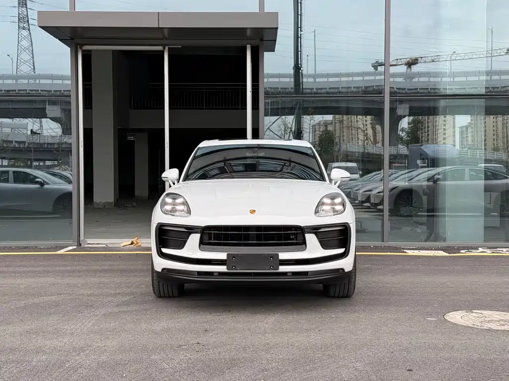 Porsche Macan 2025 — фото 2
