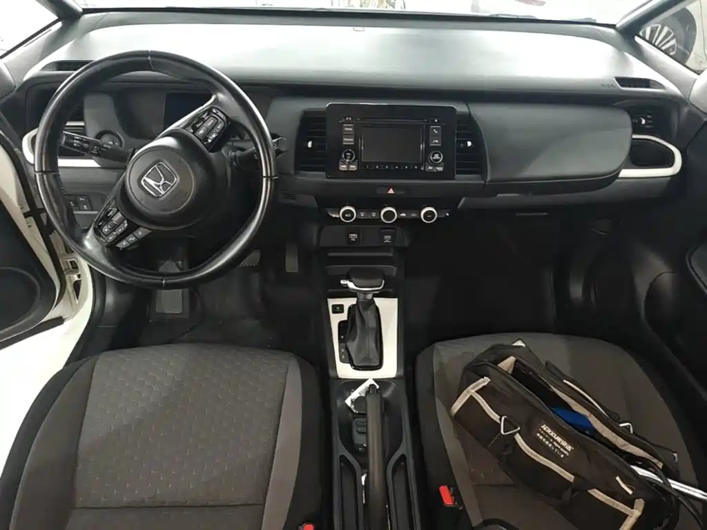 Honda Fit 2023 — фото 10