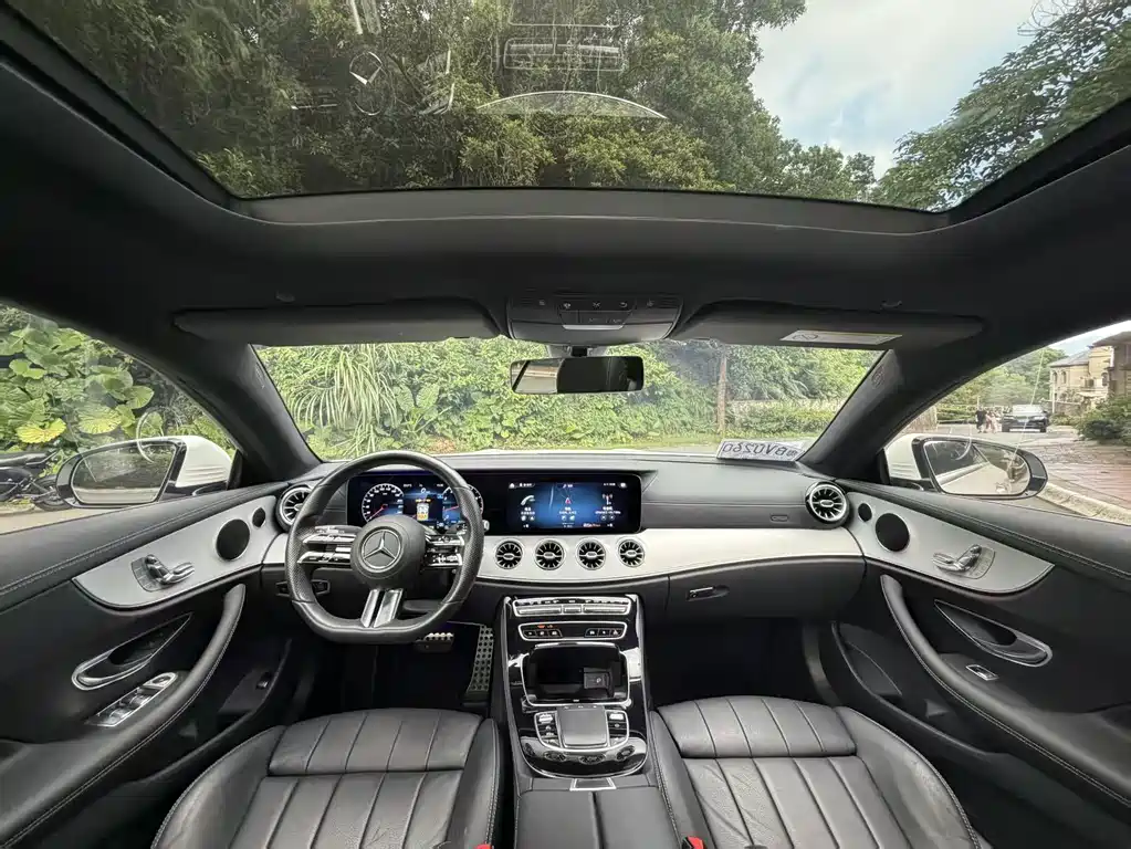 Mercedes-Benz E-Class 2021 — фото 10