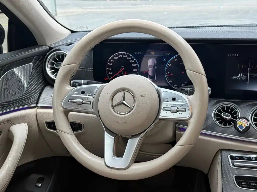 Mercedes-Benz CLS 2020 — фото 12