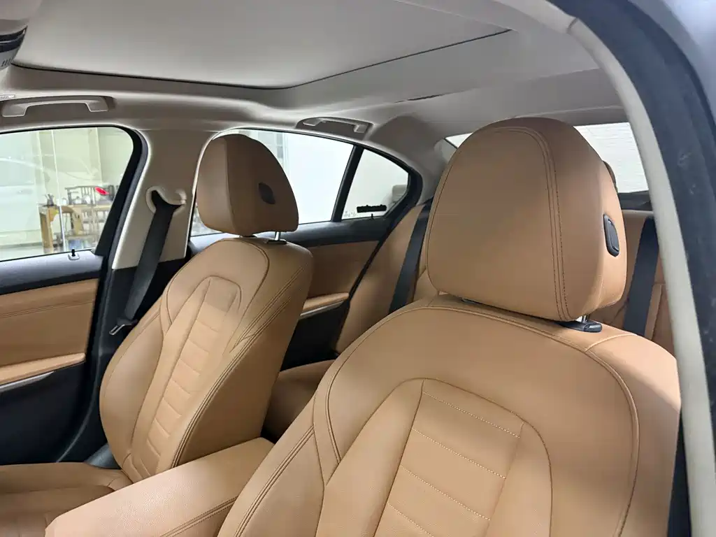 BMW 3 Series 2020 — фото 12