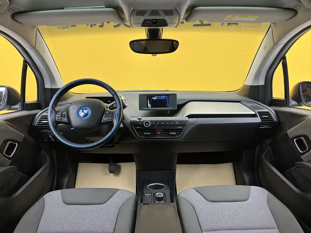 BMW i3 2017 — фото 8