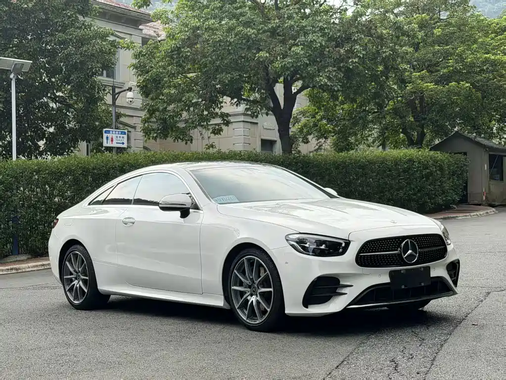 Mercedes-Benz E-Class 2021 — фото 3