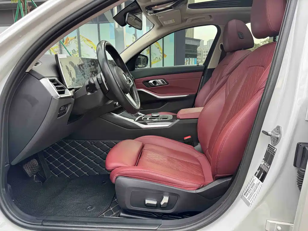 BMW 3 Series 2023