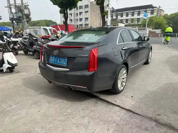 Cadillac ATS-L 2014
