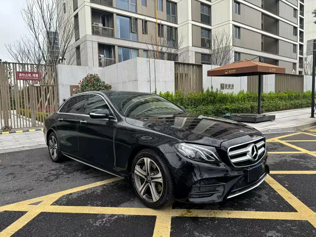 Mercedes-Benz E-Class 2019 — фото 3