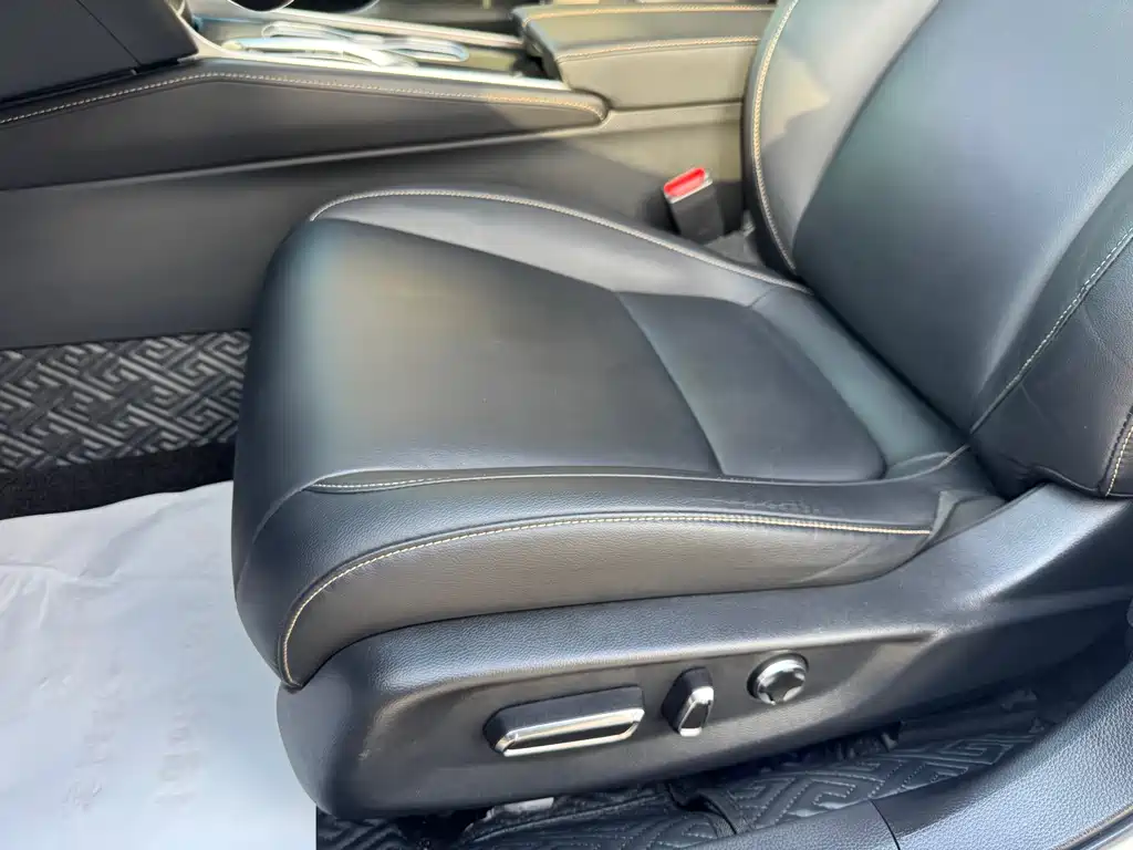 Honda Accord 2022 — фото 6