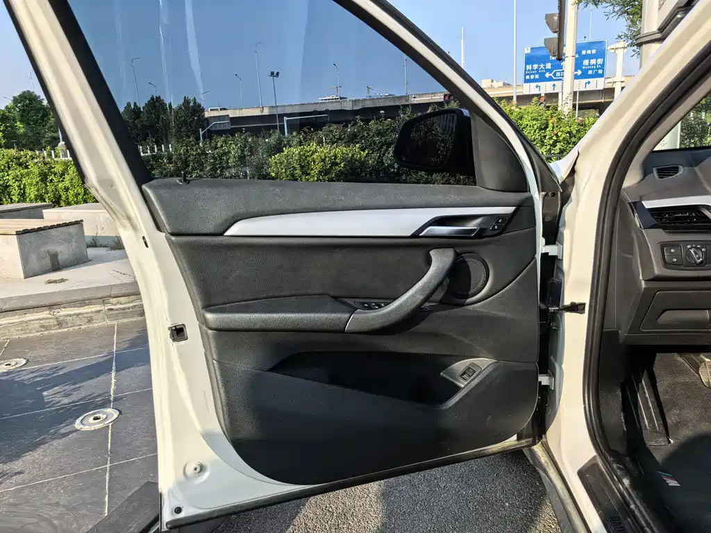 BMW X1 2019 — фото 10