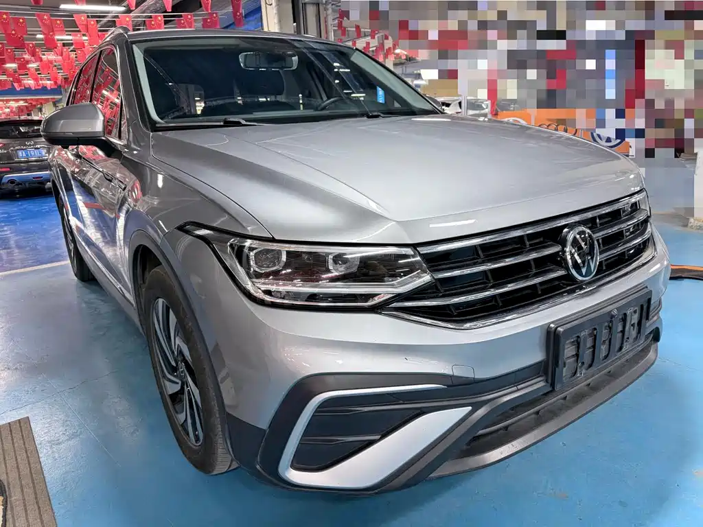 Volkswagen Tiguan L 2022 — фото 3