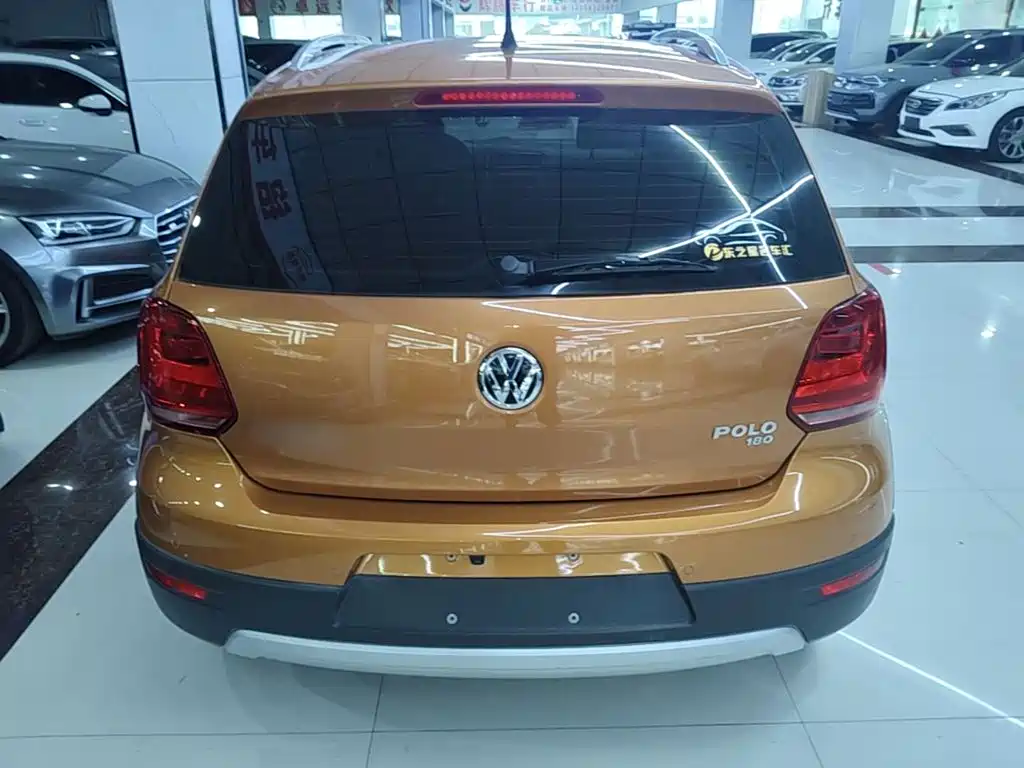Volkswagen Polo 2016