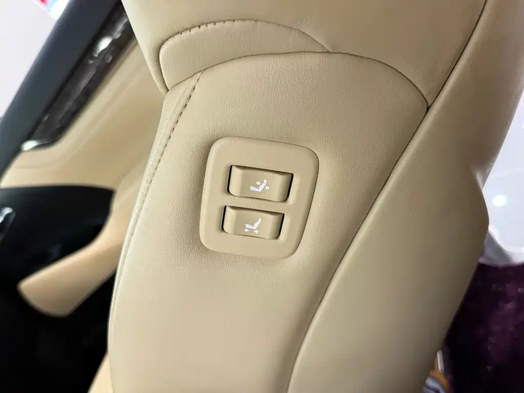 Toyota Vellfire 2022 — фото 21