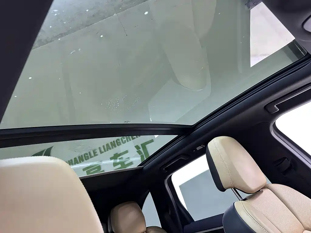Porsche Cayenne Hybrid 2018 — фото 19