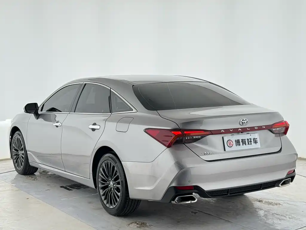 Toyota Avalon 2019 — фото 11