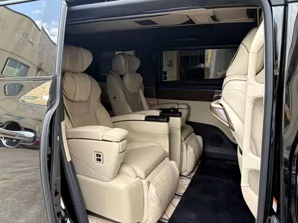 Toyota Vellfire 2026