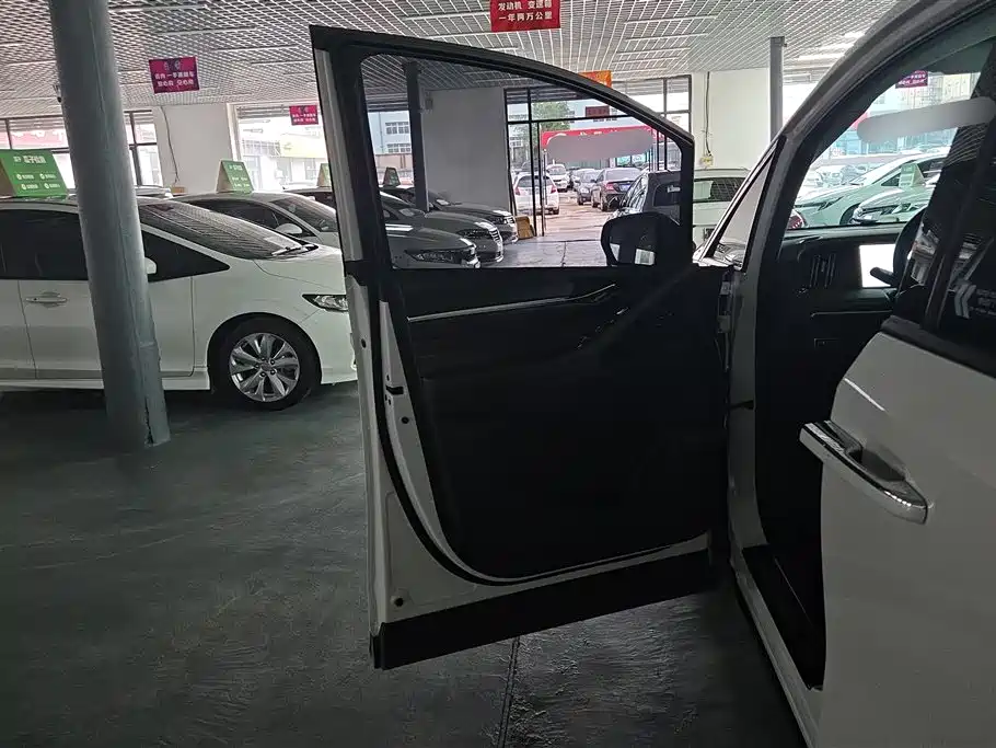 GAC Motor Trumpchi M8 2025